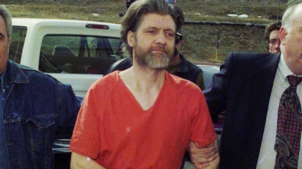 В американской тюрьме умер "Унабомбер" Тед Качинский - герой фильмов и в прошлом самый разыскиваемый преступник