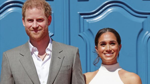 "Кровавые руки прессы". Принц Гарри дает показания в суде Лондона, обвиняя газеты в прослушивании