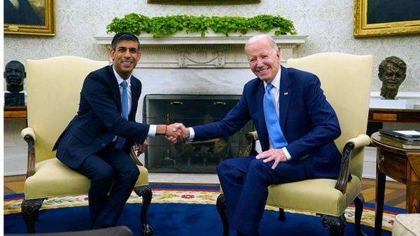 Лондон и Вашингтон пообещали продолжать помогать Украине и подписали Атлантическую декларацию. Что это за договор?