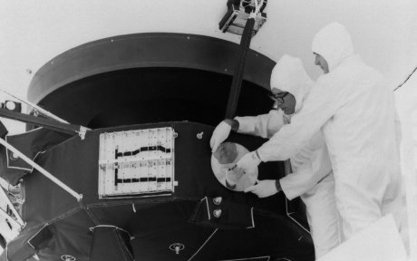 На аукционе Sotheby's выставлены мастер-кассеты знаменитого «послания инопланетянам»