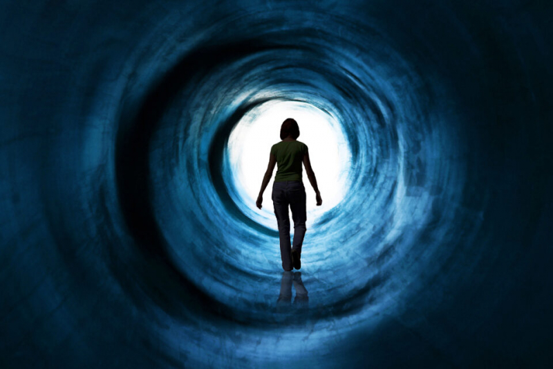 Смертельный опыт: Кардиологические пациенты остаются в сознании в течение часа после остановки сердца