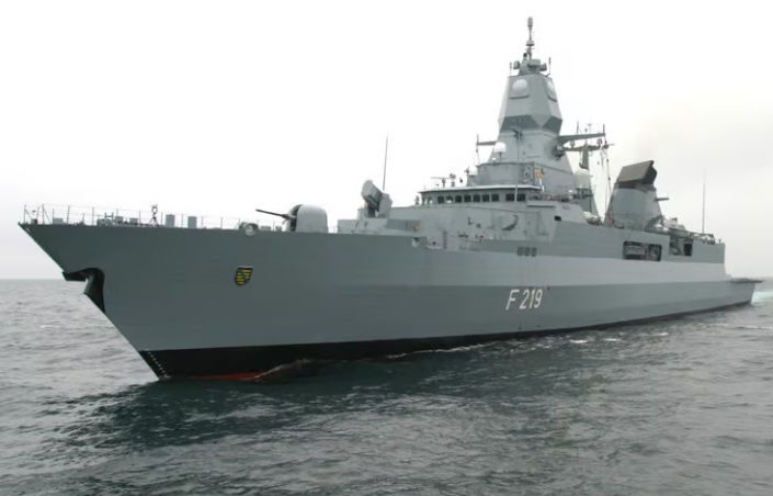 ВМС Германии завершили успешные испытания лазерного оружия мощностью 100 кВт