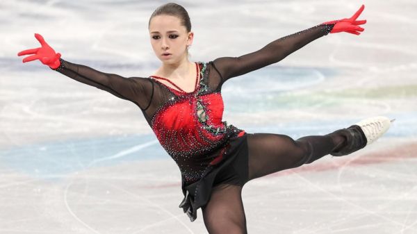 Почему россиян-фигуристов до сих пор не наградили золотом Игр-2022? И при чем тут Камила Валиева