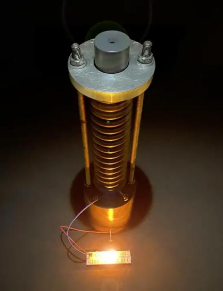 Революционный суперконденсатор из цемента и сажи предлагает доступное и масштабируемое хранение энергии