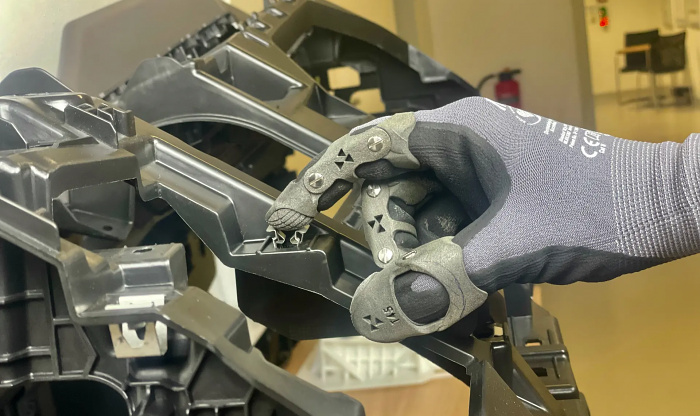 Экзоскелет Artus защитит пальцы рабочих от чрезмерных нагрузок