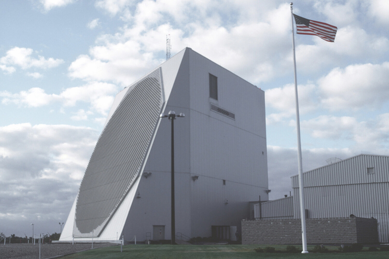 Создатель радио сделал Землю заметной для инопланетян. Могут ли они услышать наши передачи?