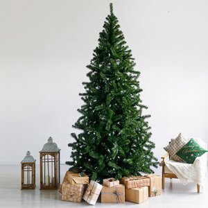 Литые силиконовые ёлки: основные отличия моделей