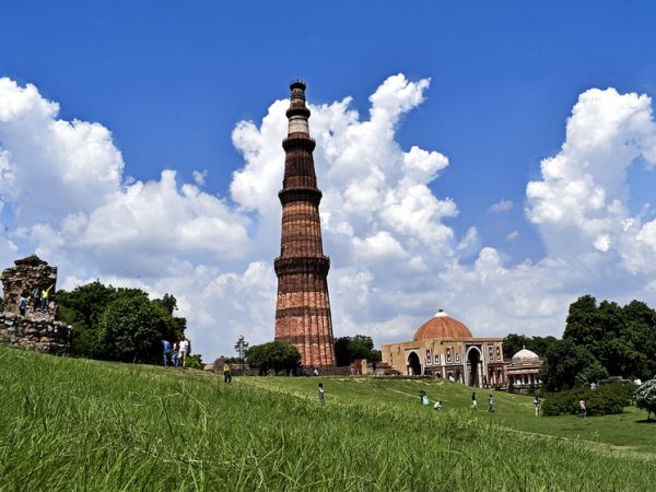 Нержавеющая более 1600 лет загадочная железная колонна озадачила ученых: появилась версия