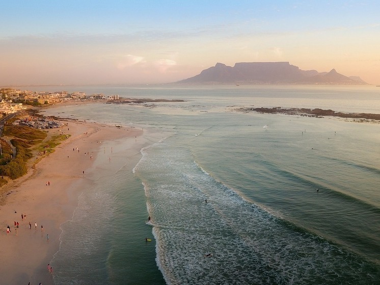 Ученые обнаружили глубоко под Землей останки «погребенной планеты»: завораживающие находки