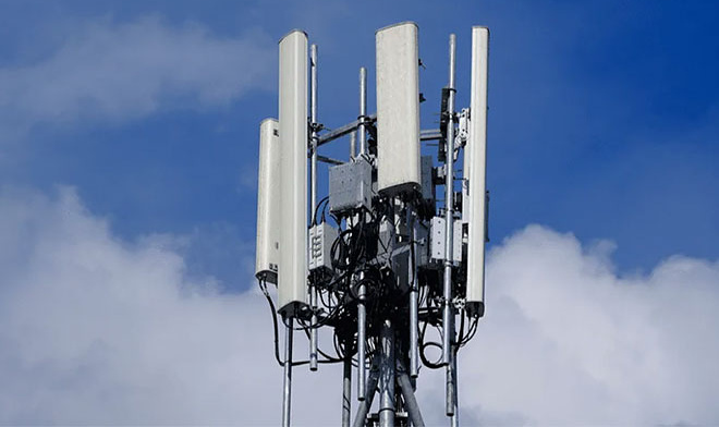 «Элемент» с 2025 года станет выпускать компоненты для станций 4G/5G