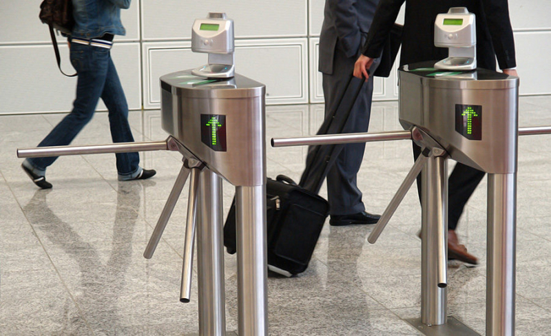 Как выбрать турникеты для офиса
