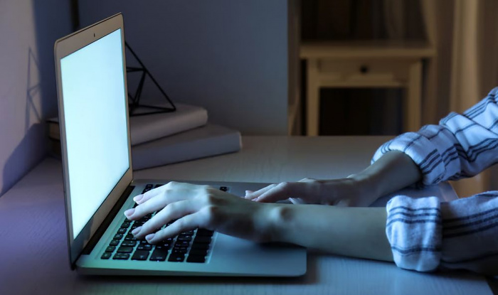 Синий свет от экранов гаджетов увеличивает риск развития диабета 2 типа на 67%