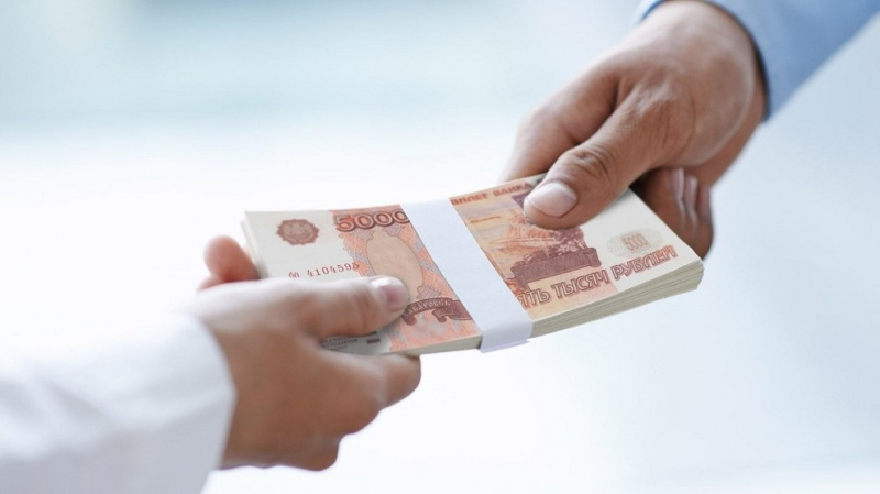 Как выбрать выгодный онлайн займ с выдачей на банковскую карту