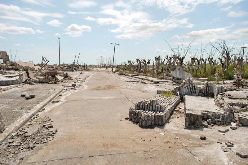 ИИ нарисовал, как будет выглядеть Земля, если человечество внезапно исчезнет