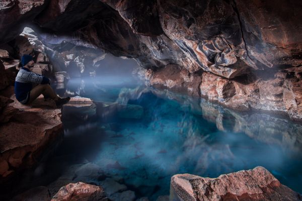 В Албании нашли крупнейшее в мире подземное термальное озеро