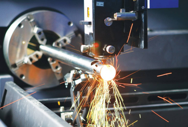 Какие станки используются для обработки металлических деталей