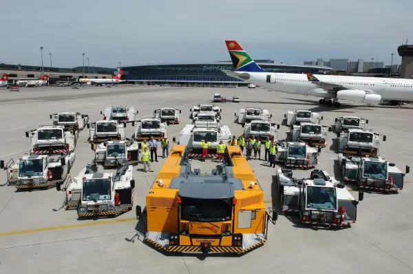 Спецтехника для аэродрома: что используется на взлётных полосах