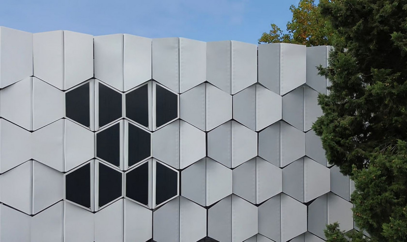 Термофасад FlectoLine имитирует поведение растений и насекомых для управления теплом внутри зданий