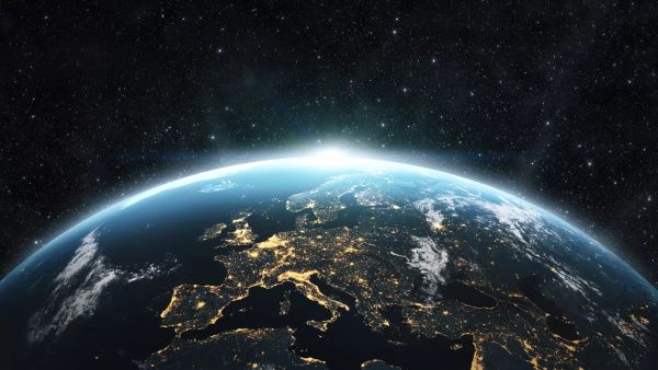 В NASA подтвердили прогноз Хогинга: Землю ждет гибель всего живого