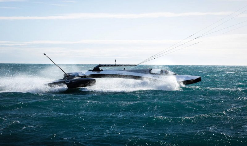 Футуристический парусник SP80 готовится установить мировой рекорд скорости