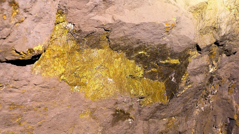 Хранилище золота: ученые обнаружили, где скрывается 99,9% всех залежей