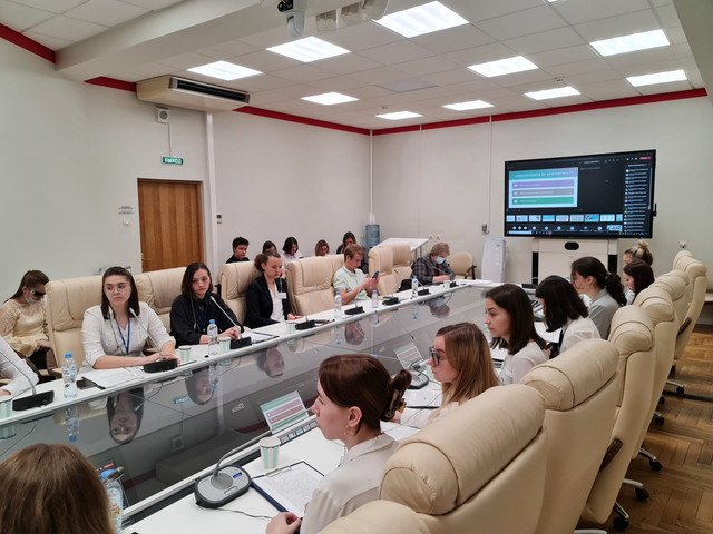 ТОП-10 компаний по переводчикам на конференцию