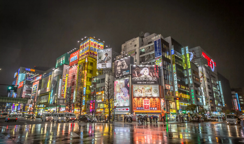 Знаменитый «электрический район» Акихабара в Токио погас впервые за 30 лет