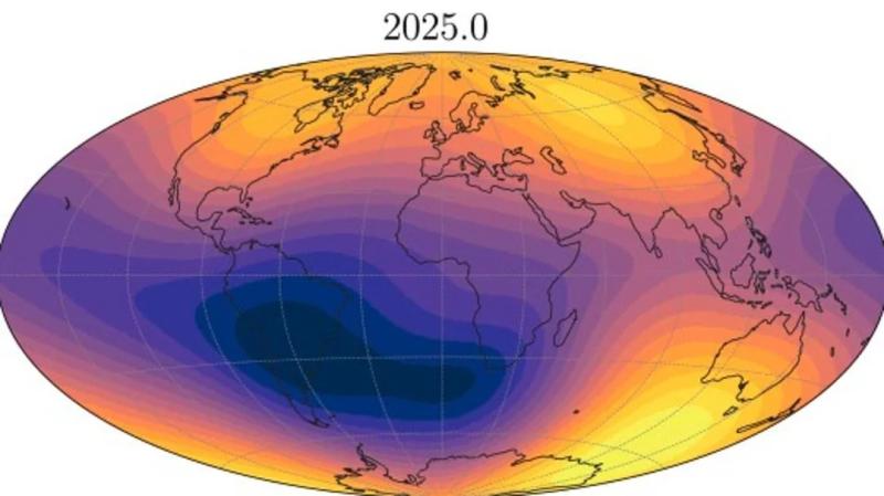 Загадочная «вмятина» в магнитном поле Земли стремительно увеличивается в размерах