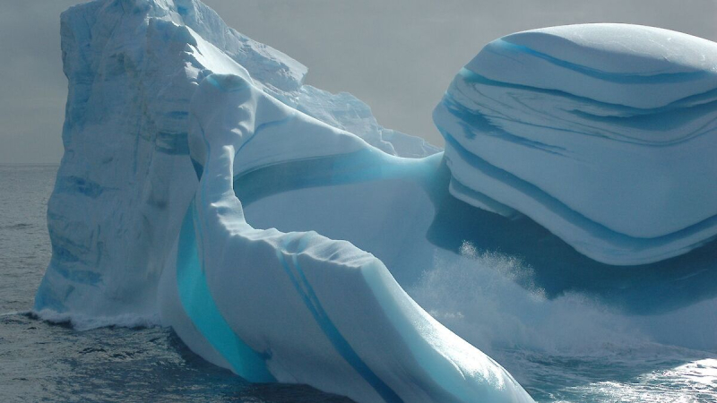 В антарктическом льду нашли воздух возрастом шесть миллионов лет