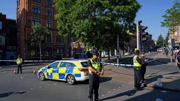 Три человека зарезаны в центре Ноттингема, арестован подозреваемый, сообщает полиция