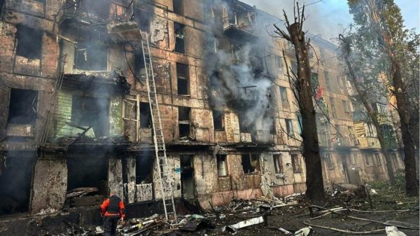 Ракетный удар по Кривому Рогу, число погибших растет. Что известно на данный момент