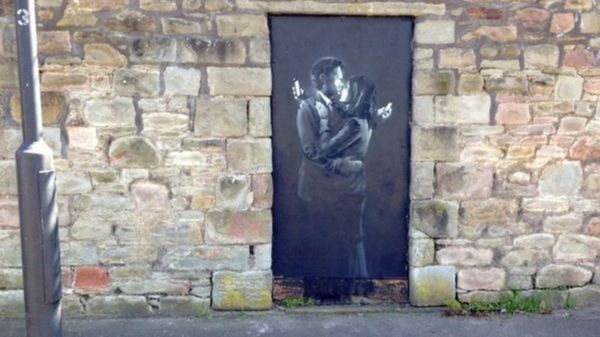 В Глазго пройдет первая персональная выставка Бэнкси за 14 лет