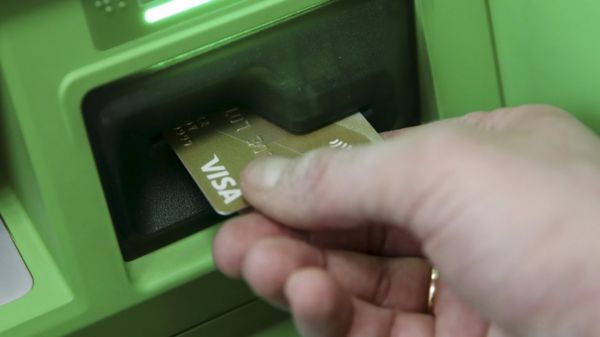 ФНС получила расширенный доступ к банковской тайне россиян. Кого и как это коснется?