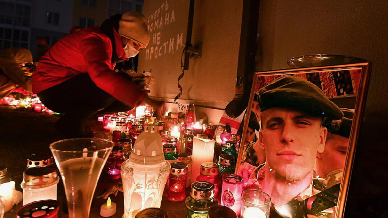 Белорусские врач и журналистка получили сроки за рассказ о том, что умерший в полиции задержанный не был пьян