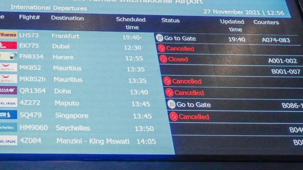 Коронавирус в мире: Израиль снова закрывает границы, Британия и остальная Европа ужесточают карантинные меры из опасений перед "омикроном"