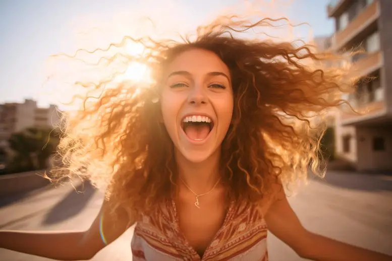 Сохранение хороших новостей в секрете: удивительные преимущества позитивной секретности